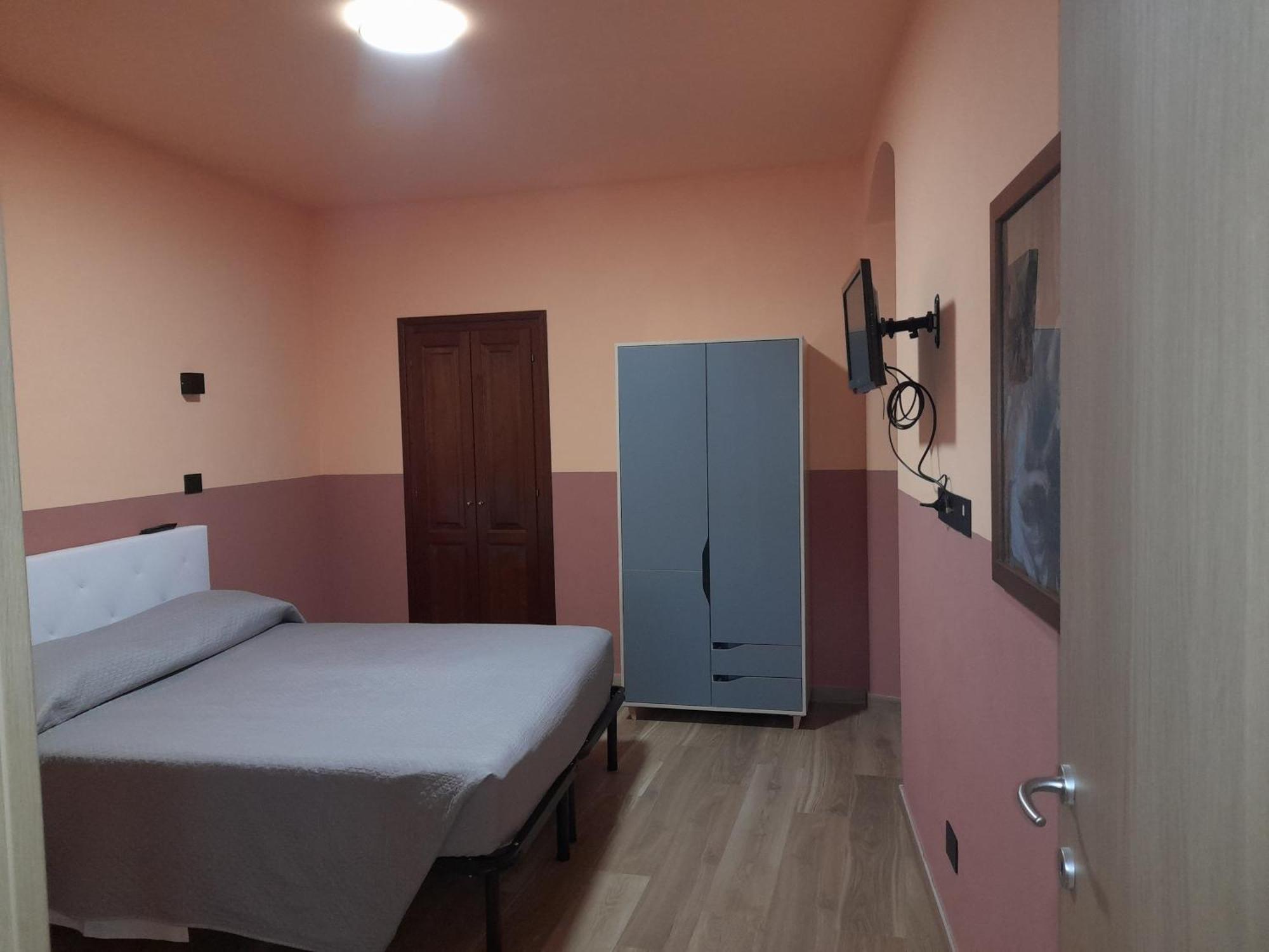 Jolanda 2* Diano Marina